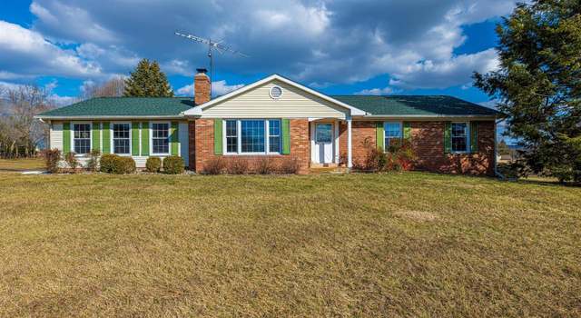 Photo of 8531 Hunt Club Rd, Thurmont, MD 21788