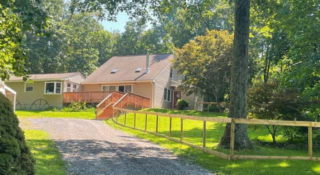 Photo of 44 Luchase Rd, Linden, VA 22642