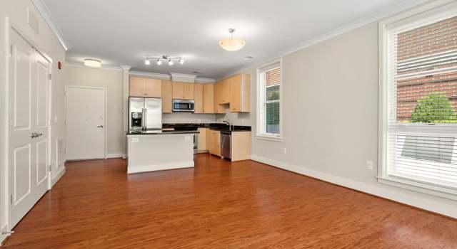 Photo of 815 N Patrick St #108, Alexandria, VA 22314