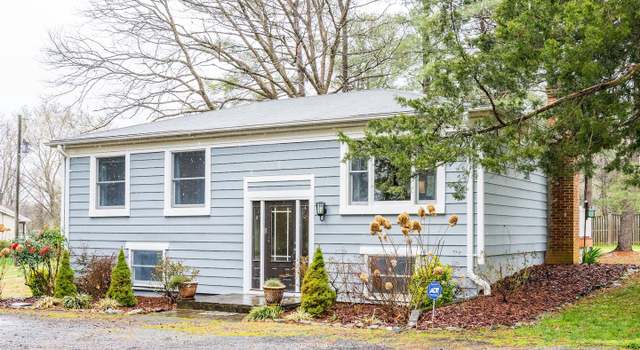 Photo of 39808 Lovettsville Rd, Lovettsville, VA 20180