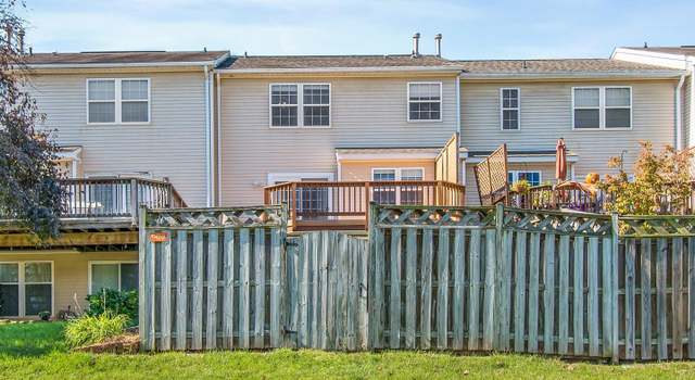 Photo of 8021 Admiralty Pl, Frederick, MD 21701