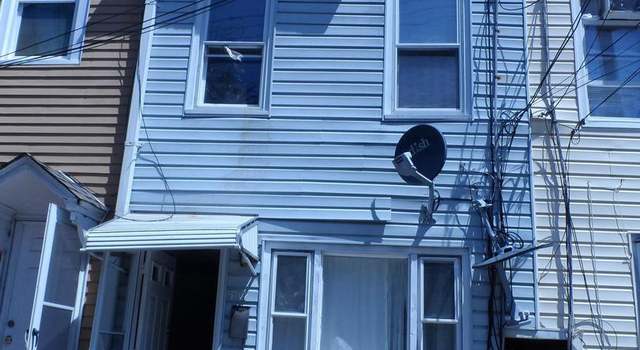 Photo of 314 Hewitt St, Trenton, NJ 08611