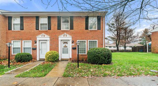 Photo of 147 N Baylor Dr, Sterling, VA 20164