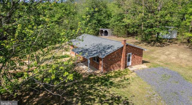 Photo of 128 Walter Ln, Fort Valley, VA 22652