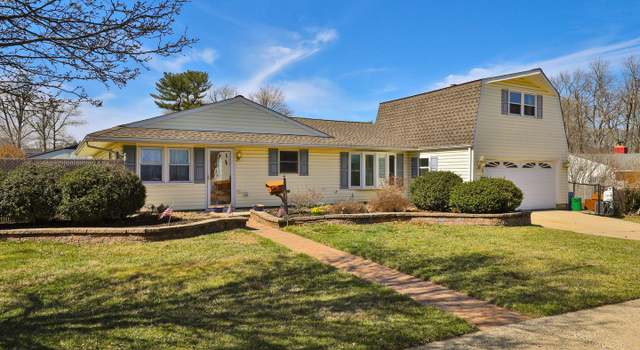 Photo of 59 Maple Ln, Levittown, PA 19054