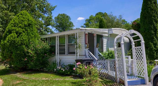 Photo of 765 Dogwood Ln, Gap, PA 17527