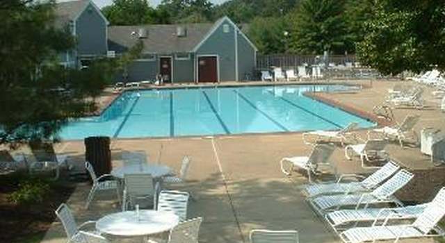 Photo of 7726 Heatherside Ln, Ellicott City, MD 21043