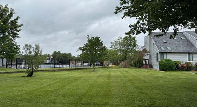 Photo of 301 Marion Quimby Dr, Stevensville, MD 21666