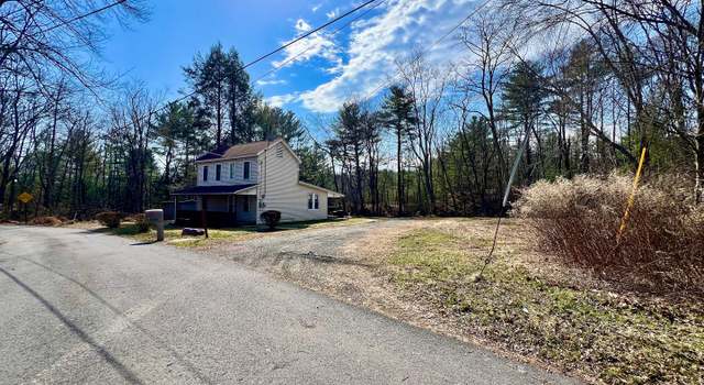 Photo of 32 N Birch Ln, Pottsville, PA 17901