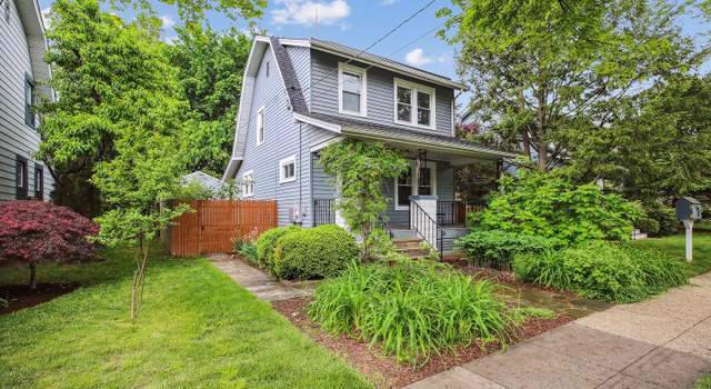 Photo of 4311 Ellicott St NW, Washington, DC 20016