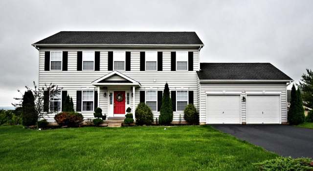 Photo of 3010 Summer Meadow Dr, Douglassville, PA 19518