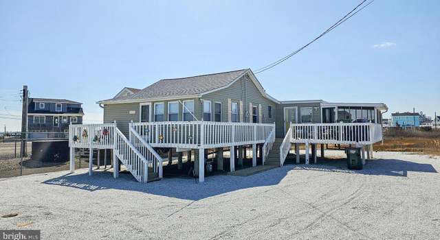 Photo of 1022 S Green St, Tuckerton, NJ 08087