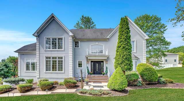 Photo of 48 Sycamore Way, Warren, NJ 07059
