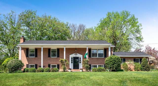 Photo of 303 Walker St, Winchester, VA 22601