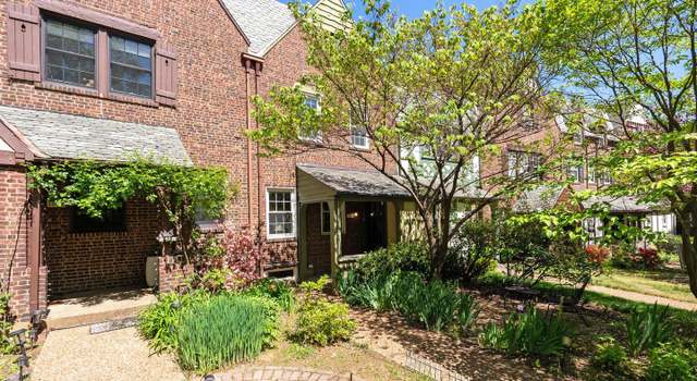 Photo of 1533 44th St NW, Washington, DC 20007