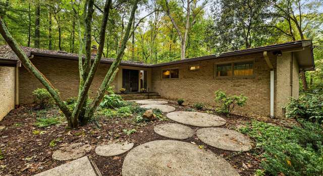 Photo of 33 Caveswood Ln, Owings Mills, MD 21117