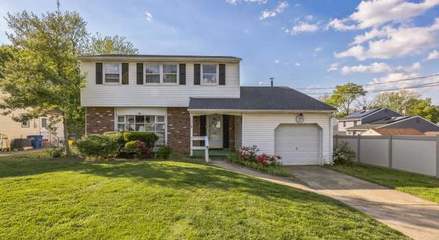 Photo of 121 Beechwood Ave, Maple Shade, NJ 08052