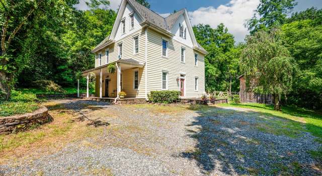 Photo of 644 Douglass Dr, Douglassville, PA 19518