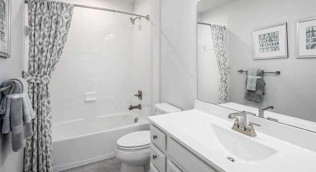 Photo of 302 Banner Cir, York, PA 17402