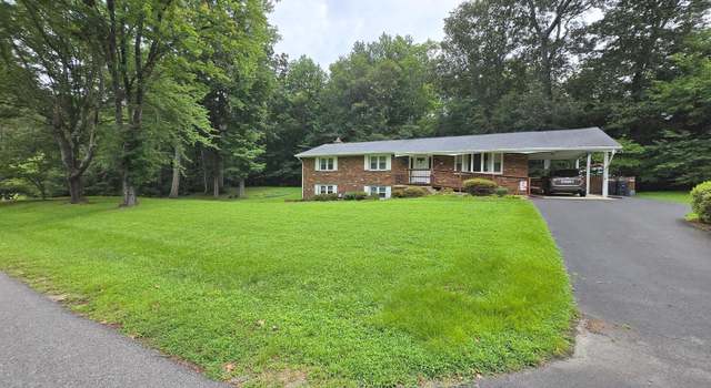 Photo of 3908 Lakeside Ct, Dunkirk, MD 20754
