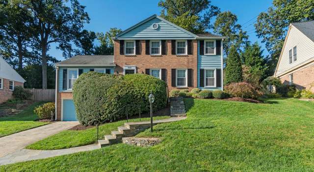 Photo of 8112 Whites Ford Way, Potomac, MD 20854