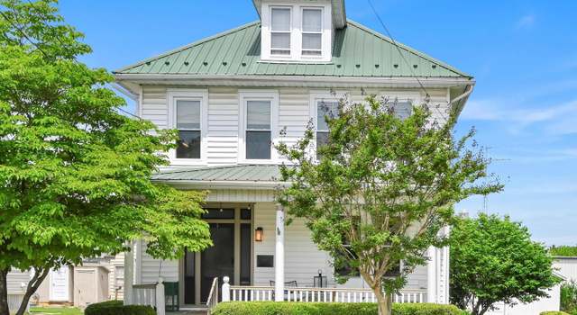 Photo of 365 E Jackson St, New Holland, PA 17557