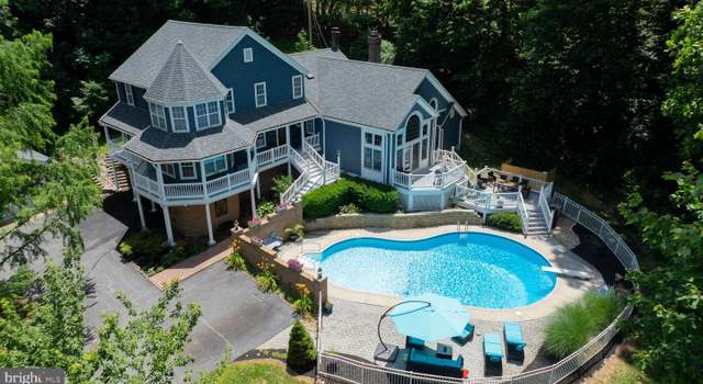 Photo of 3287 Indian Rock Dam Rd, York, PA 17408