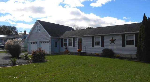Photo of 2940 Country Rd, Chambersburg, PA 17202