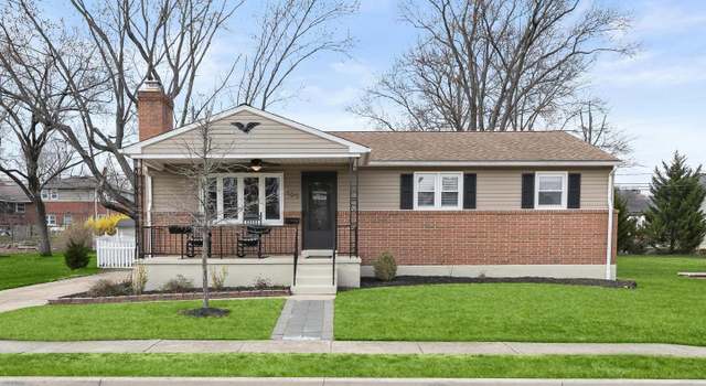 Property at 105 Springside Dr, Lutherville Timonium, MD 21093, 5 beds, 2 baths