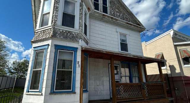 Photo of 12 W Water St, Smithsburg, MD 21783