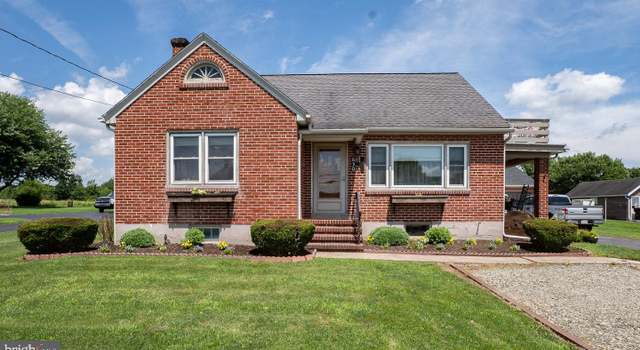 Property at 630 Montgomery Ave, Boyertown, PA 19512, 4 beds, 1.5 baths
