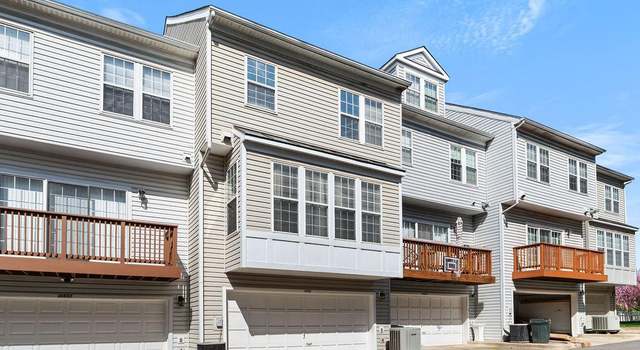 Photo of 20809 Amber Ridge Dr, Germantown, MD 20876