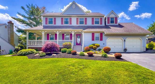 Photo of 9 Columbine Cir, Newtown, PA 18940