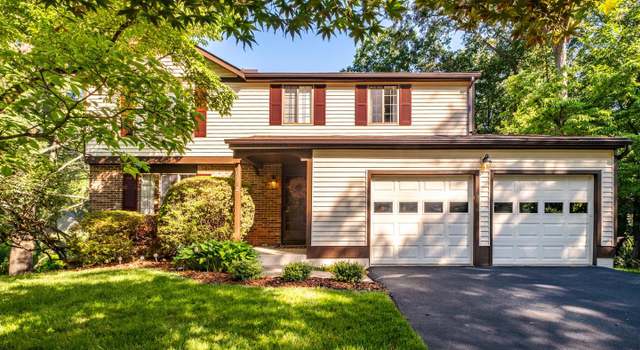 Photo of 10712 Freds Oak Ct, Burke, VA 22015