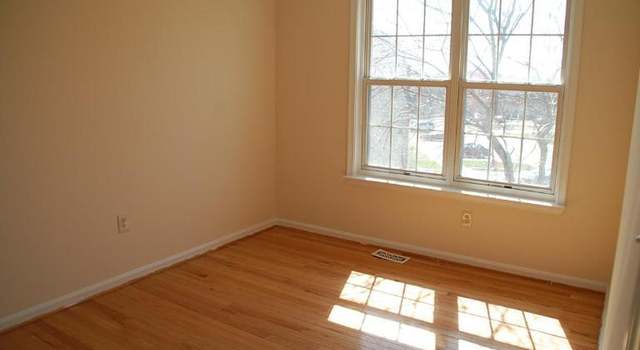 Photo of 5045 Colburn Ter, Hyattsville, MD 20782