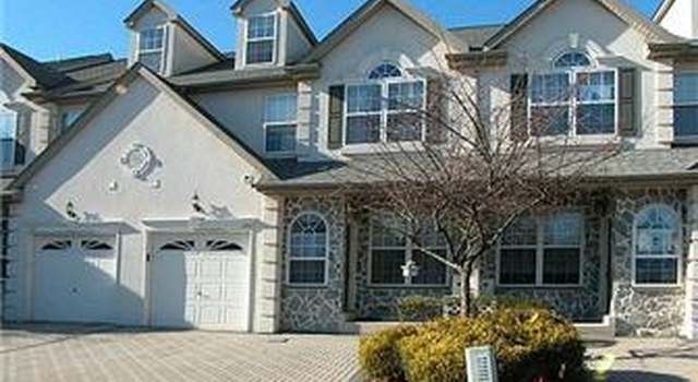 Photo of 246 Center Point Ln, Lansdale, PA 19446