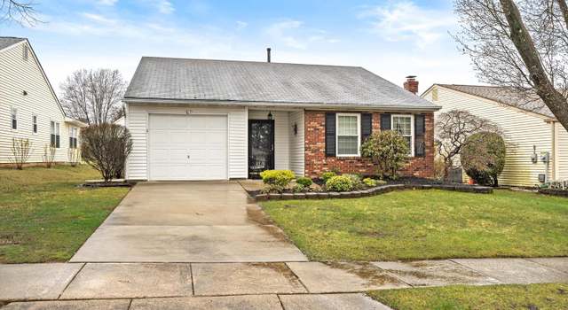 Photo of 107 Carriage Hill Ct, Columbus, NJ 08022
