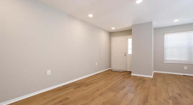 Photo of 8729 Village Green Ct, Alexandria, VA 22309