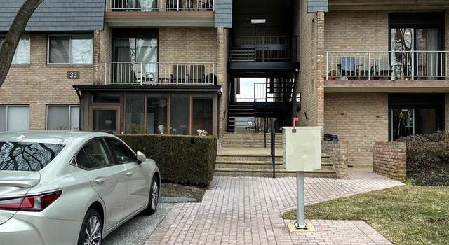 Photo of 33 Stonehenge Cir Unit 33-6, Pikesville, MD 21208