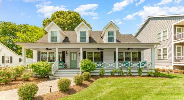 Photo of 4922 Hine Dr, Shady Side, MD 20764