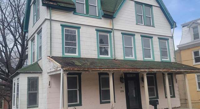 Photo of 226 S 4th St, Darby, PA 19023