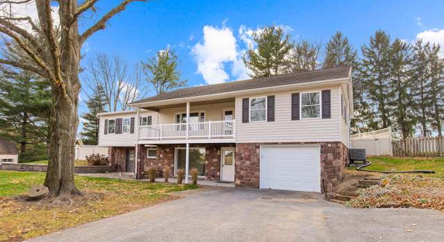 Photo of 425 Kendig Dr, Manheim, PA 17545