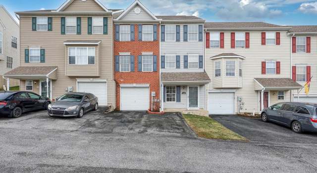 Photo of 162 Country Ridge Dr, Red Lion, PA 17356