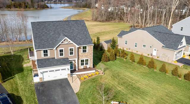 Photo of 7491 Lake Willow Ct, Warrenton, VA 20187