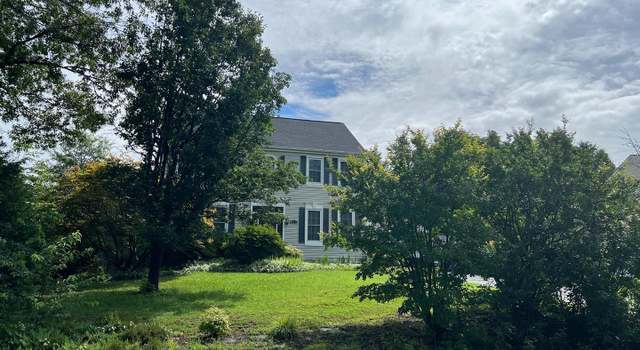 Photo of 79 Melanie Hollow Ln, Fredericksburg, VA 22405
