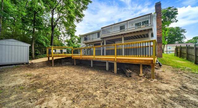 Photo of 220 Sandhill Rd, Baltimore, MD 21221