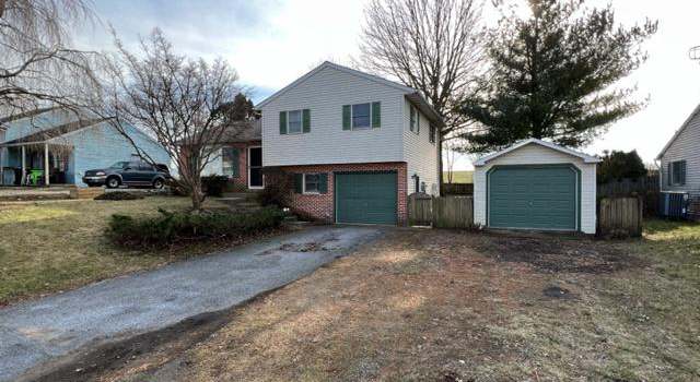Photo of 75 N Sheridan Rd, Newmanstown, PA 17073