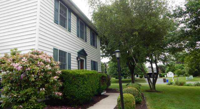 Photo of 1940 Appleyard Dr, Chambersburg, PA 17202
