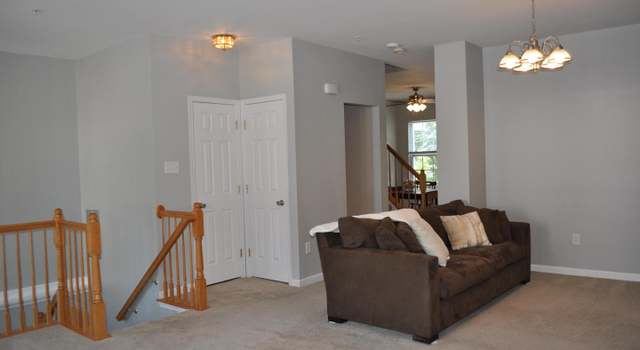 Photo of 7629 Tall Pin Oak Dr #99, Elkridge, MD 21075