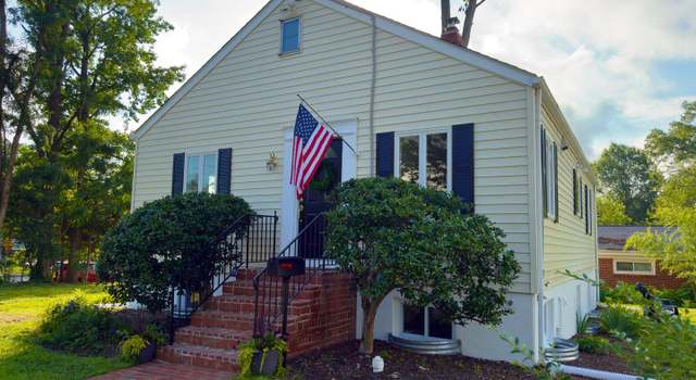 Photo of 7001 Memorial Heights Dr, Alexandria, VA 22306